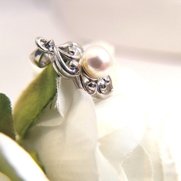 925 Sterling Freshwater Pearl Vintage Filigree Metal Work Pendant NWT - Picture 6 of 10